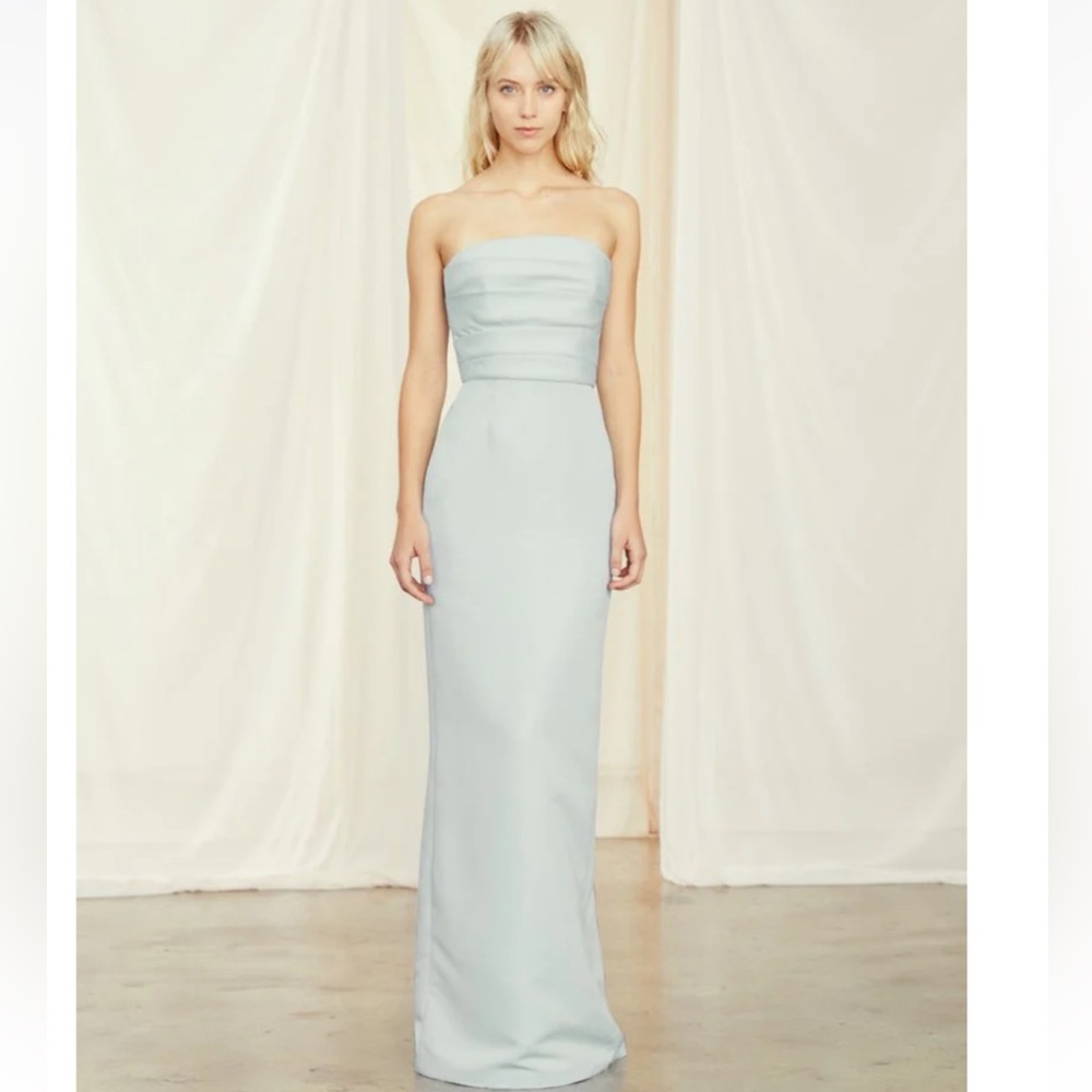 BellaBridesmaids light blue “ice” dress
No alterations made
